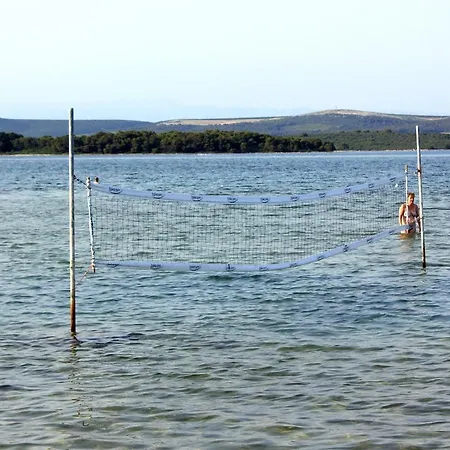 With Parking Space Kraj, Pasman - 696 * 트콘