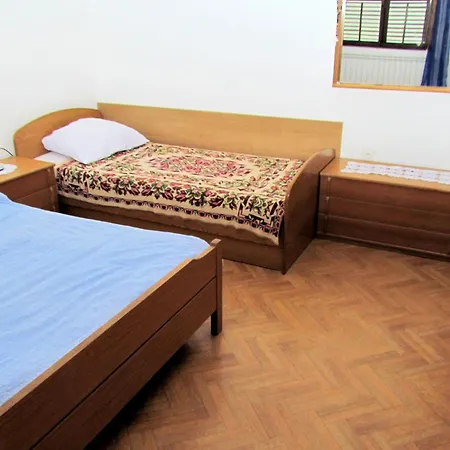 With A Parking Space Kraj, Pasman - 696 * Tkon