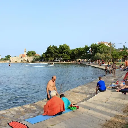 Апартаменты With Parking Space Kraj, Pasman - 696 *