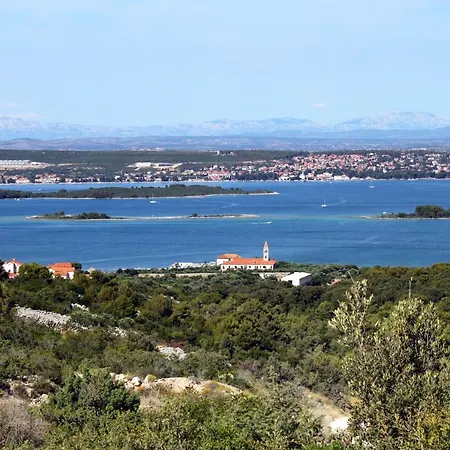 With Parking Space Kraj, Pasman - 696 Ткон